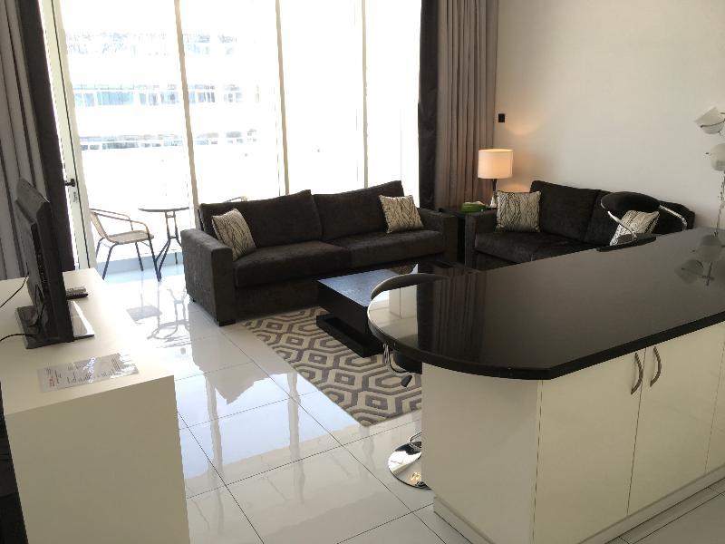 Giovanni Boutique Suites 20 Дубай Экстерьер фото